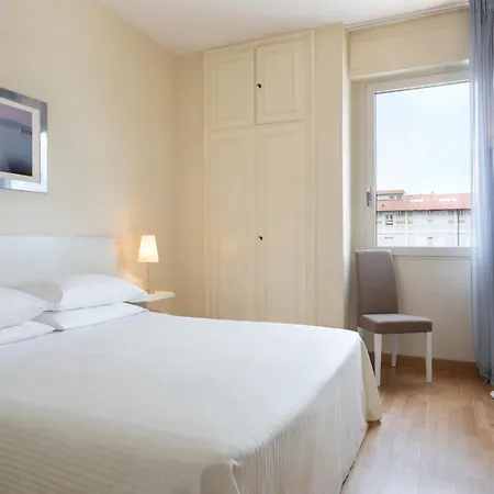 ホテル シーナ アスター ヴィアレッジョ