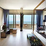 Sina Astor Hotel 4*
