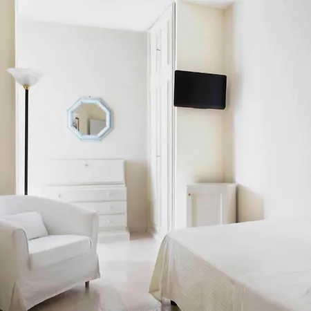 新那阿斯特酒店