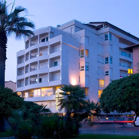 Sina Astor Hotel Viareggio