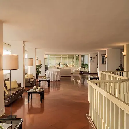 酒店 新那阿斯特酒店 4*