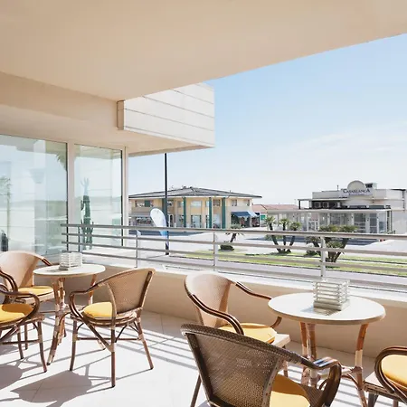 Sina Astor Viareggio