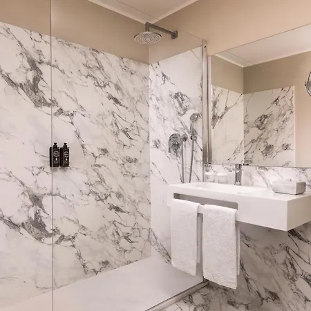 シーナ アスター ホテル ヴィアレッジョ