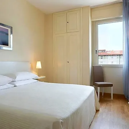 Hotel Sina Astor
