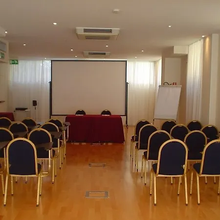 Otel Sina Astor 4*