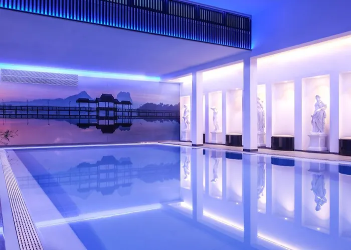 ホテル シーナ アスター 4*