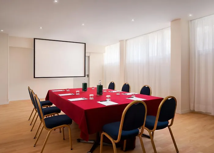 シーナ アスター 4* ヴィアレッジョ