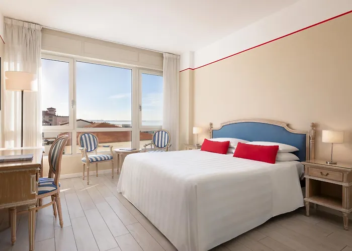 ホテル シーナ アスター 4*