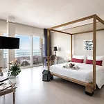 シーナ アスター 4*